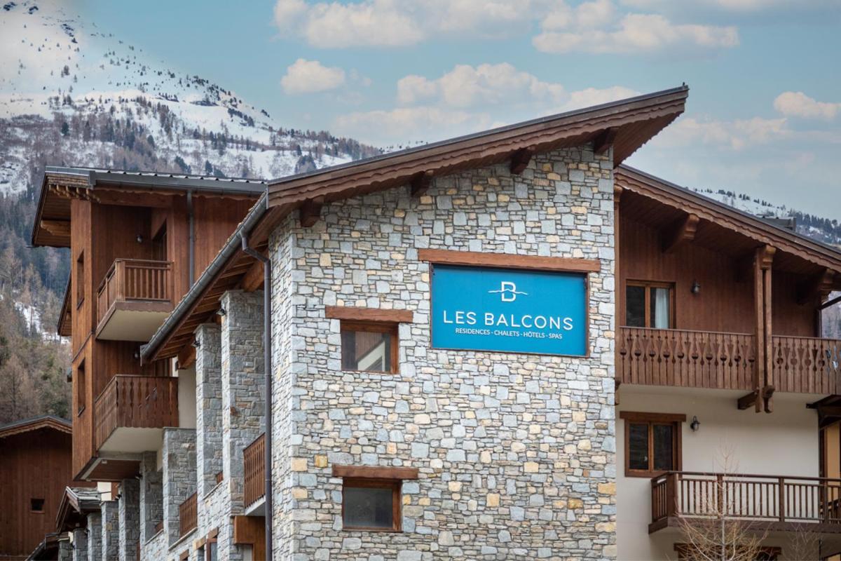 瓦尔塞尼村里贝康公寓酒店 兰斯勒维拉德 外观 照片